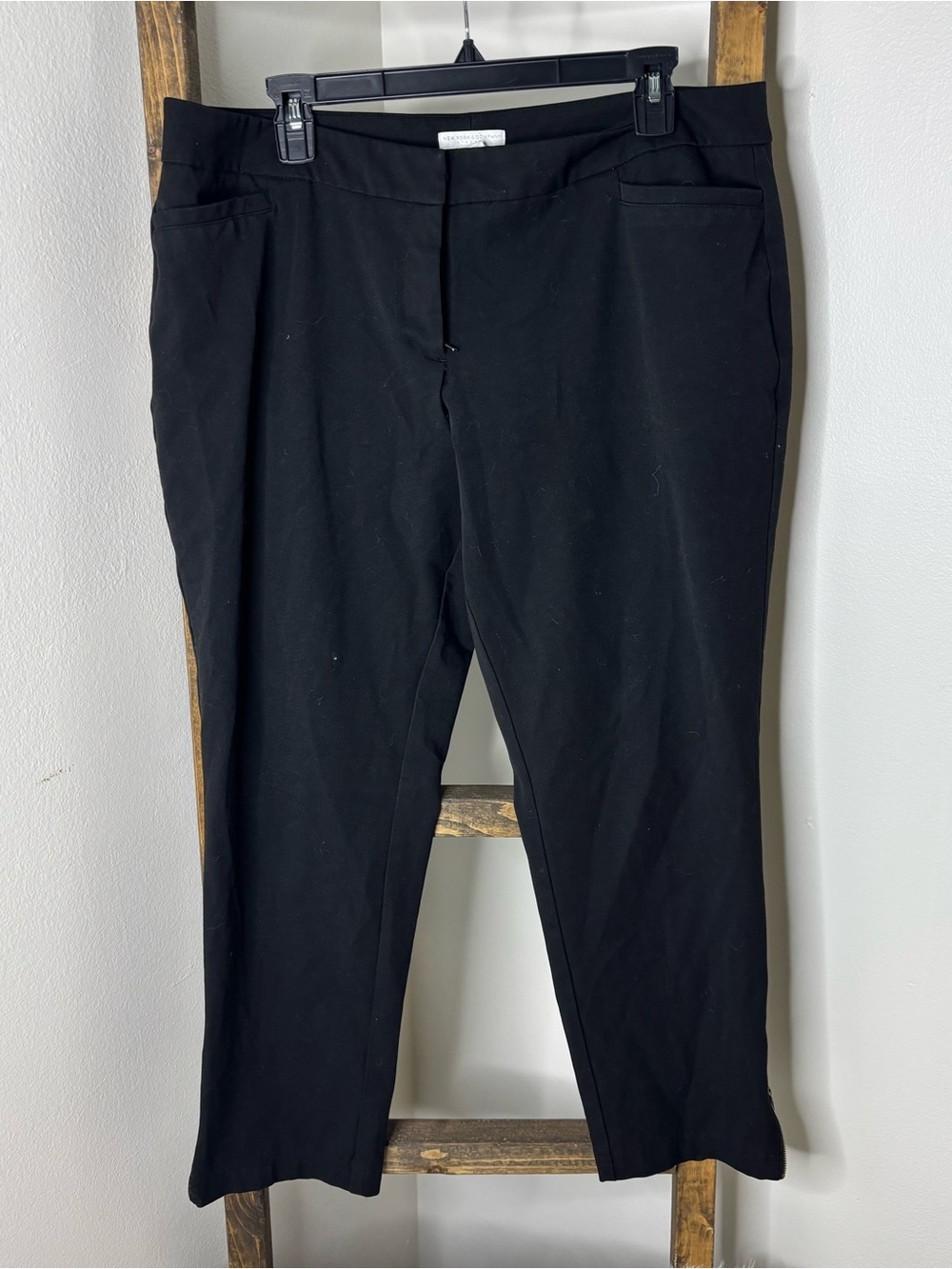 New York & Company Black Stretch Straight-Leg Work Pants Size 14